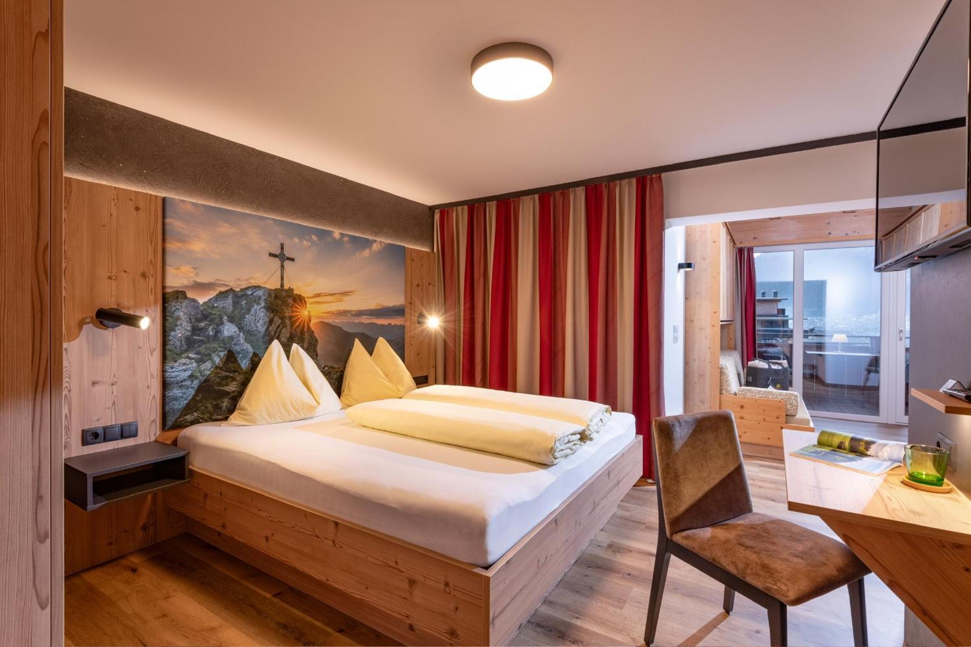 Das Sonnleiten Ski- Und Motorradhotel Bruck Im Zillertal Bruck am Ziller Екстер'єр фото