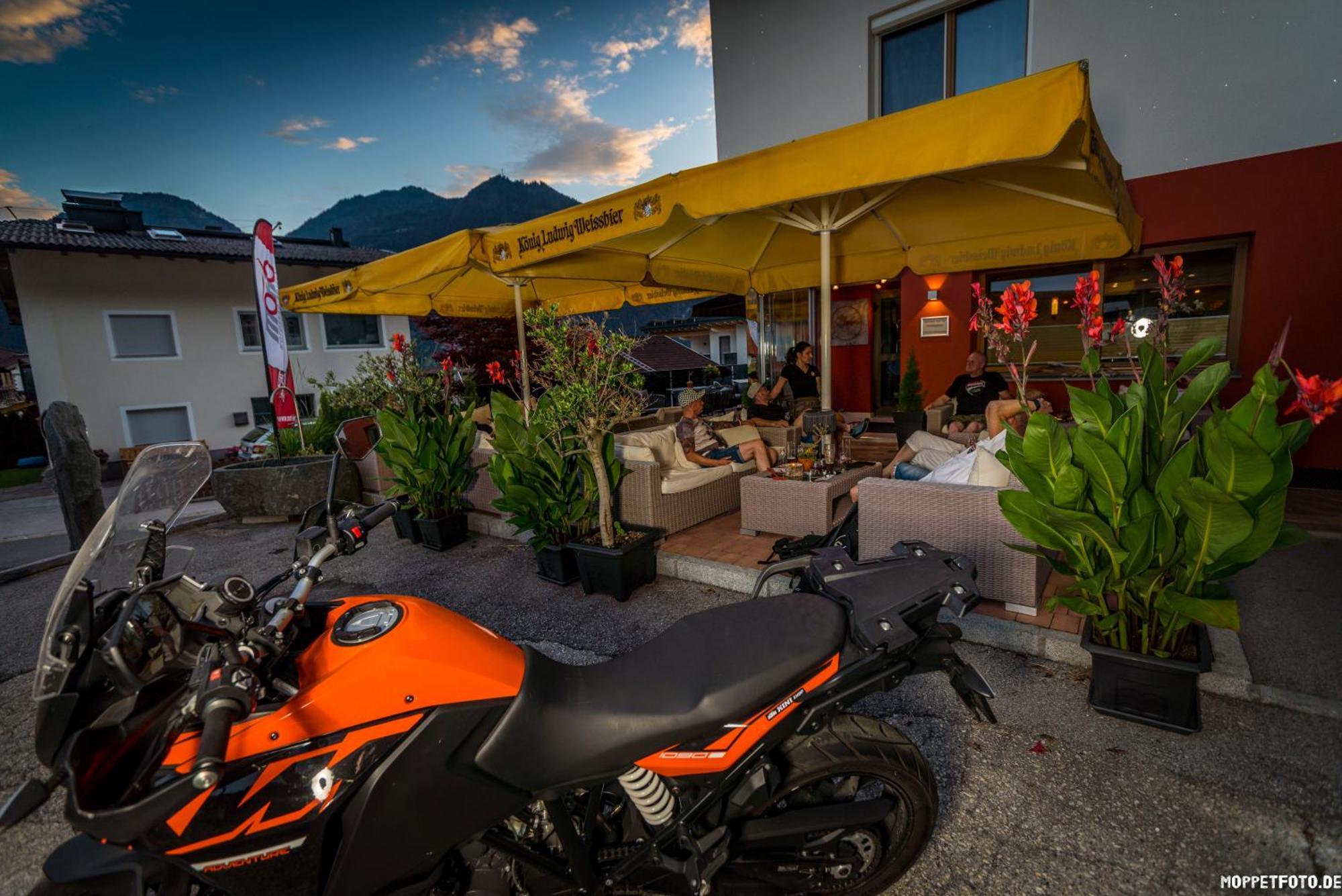Das Sonnleiten Ski- Und Motorradhotel Bruck Im Zillertal Bruck am Ziller Екстер'єр фото