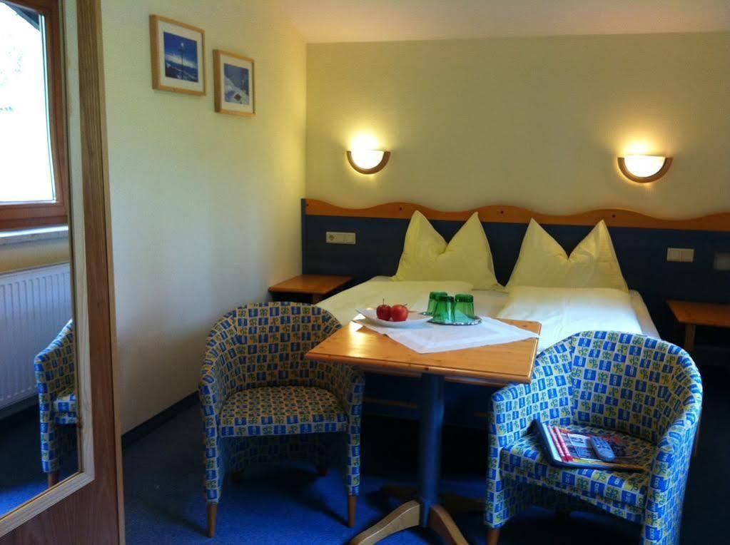 Das Sonnleiten Ski- Und Motorradhotel Bruck Im Zillertal Bruck am Ziller Екстер'єр фото